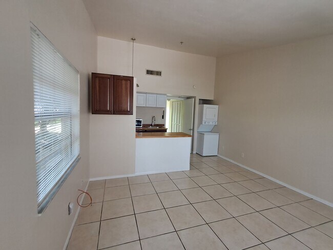 Photo - 3862 Madison Ave Apartment