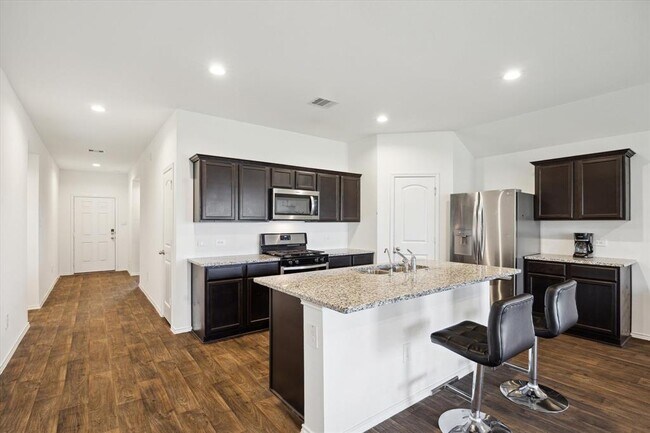 Building Photo - 2314 Toba Hawthorn Ct
