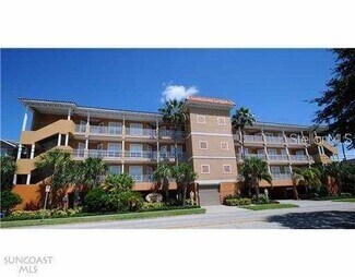 Building Photo - 692 Bayway Blvd