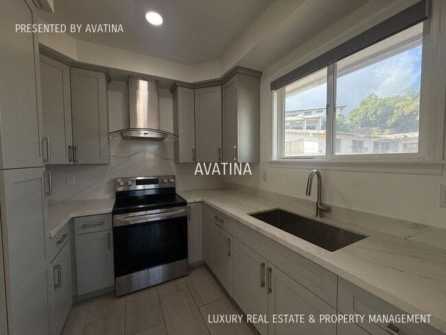 Building Photo - 99-726 Hulumanau St. A-