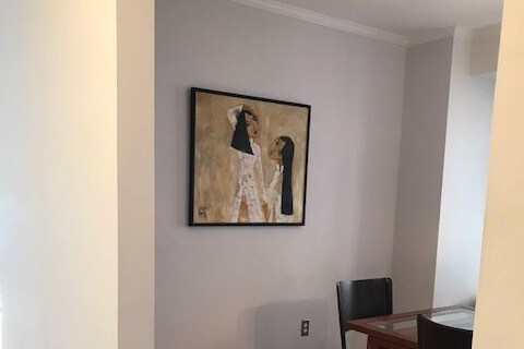 Hay una cantidad decente de casas antiguas a lo largo del vecindario First Courthouse. - 4301 Massachusetts Ave NW