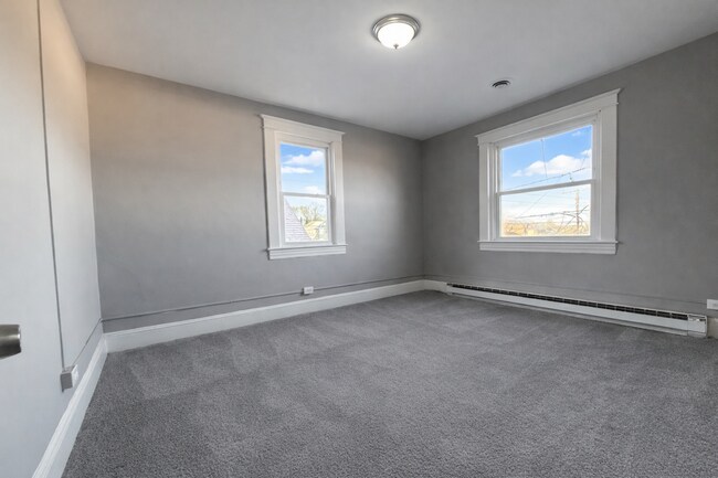 Foto del edificio - 1309 Linden Ave