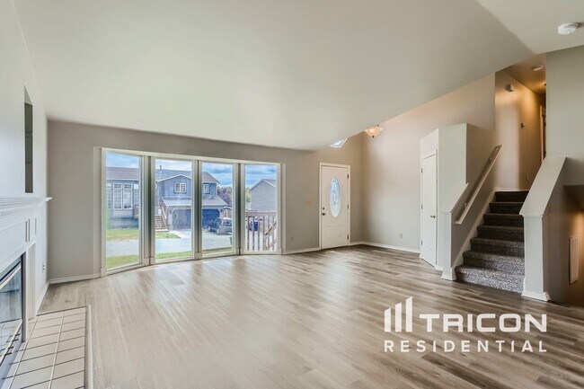 Foto del edificio - 27514 Country Pl NW