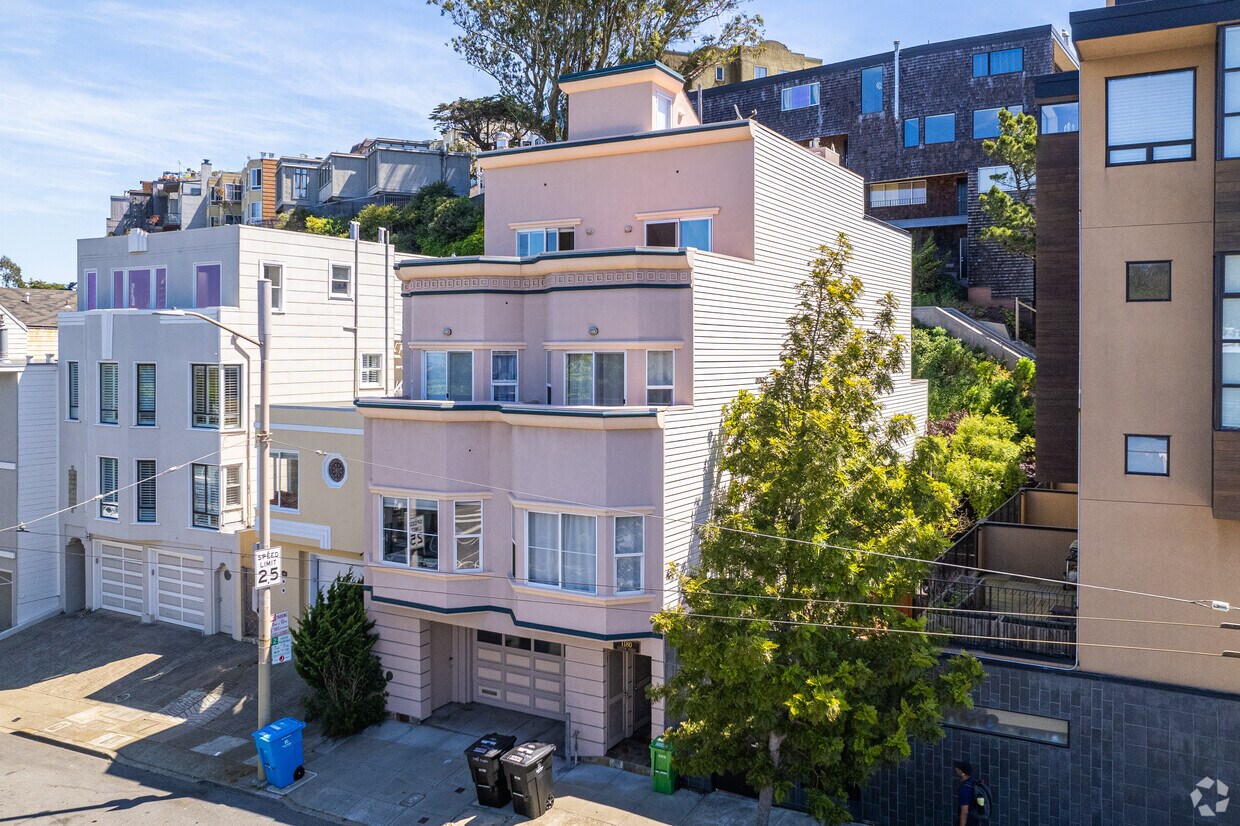 Primary - 1180 Clayton St