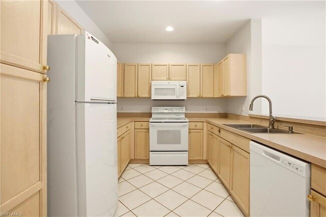 Building Photo - 3431 Pointe Creek Ct