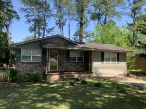 Primary Photo - 1203 Azalea Dr