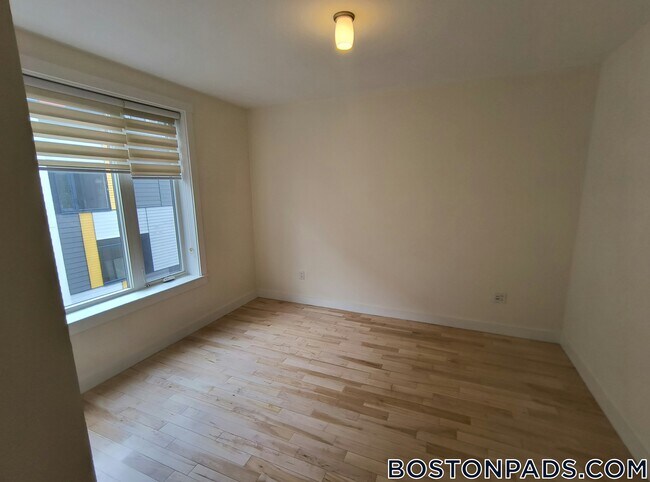 Foto del edificio - 603 Concord Ave