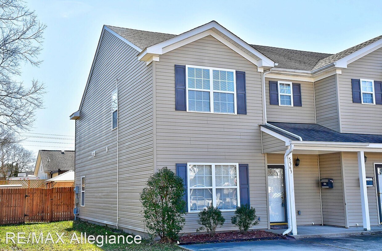 Primary Photo - 4 br, 2.5 bath House - 5563 NEW COLONY DRIVE