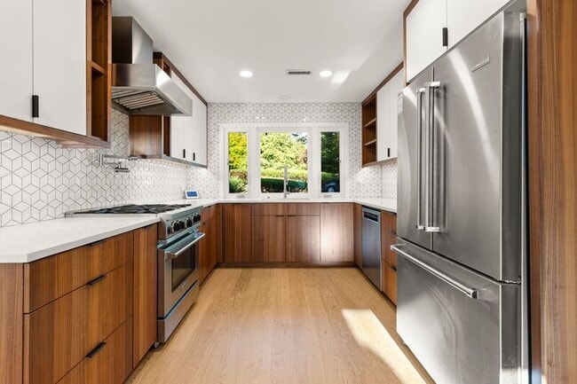 Foto del edificio - 3145 SW 98th Ave