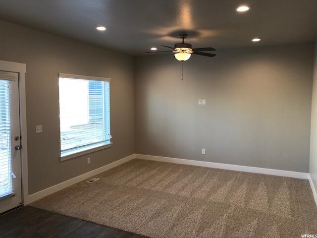 Foto del edificio - 7576 N Hutch Ln
