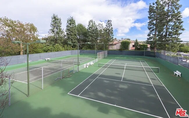 Building Photo - 2510 Almaden Ct