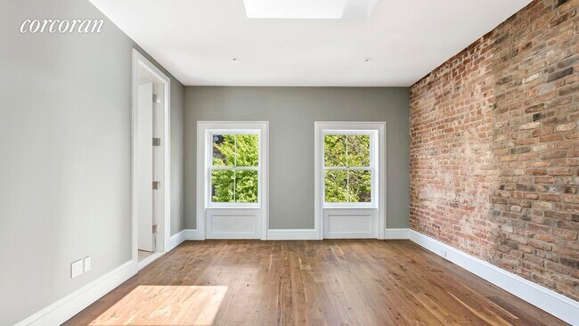 Foto del edificio - 400 Grand Ave
