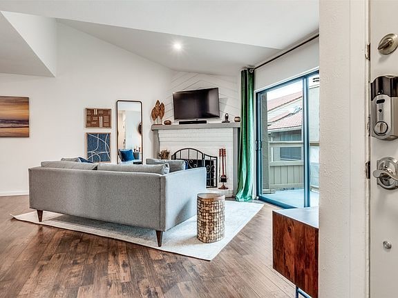 Photo - 5200 Martel Ave Townhome