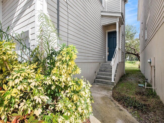 Building Photo - 6810 S Kissimmee St