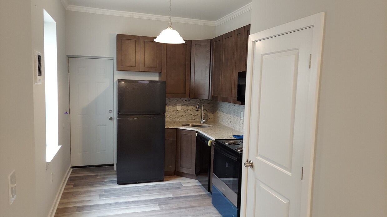 Foto principal - 1510 W Hazzard St