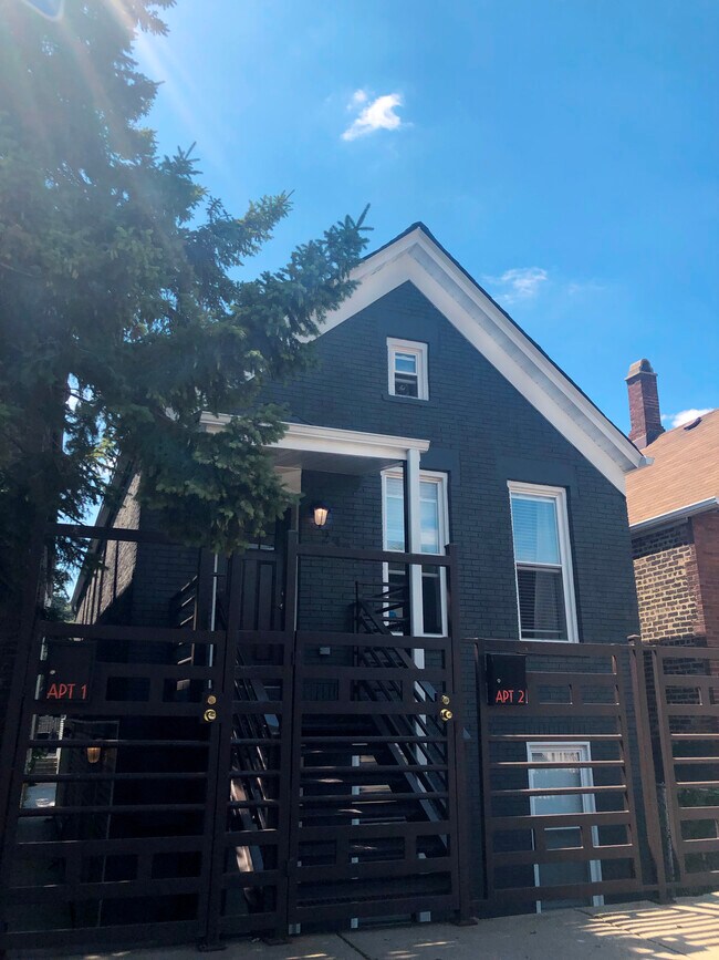 Building Photo - 2329 W 19th Street