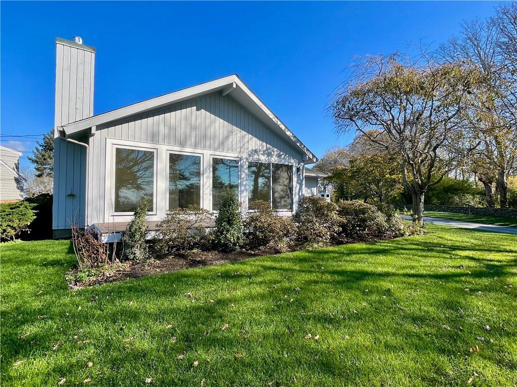 516 3rd Beach Rd, Middletown, RI 02842 House Rental in Middletown, RI