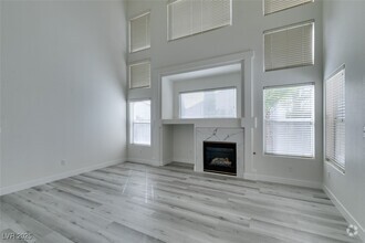 Building Photo - 1581 Peaceful Pine St