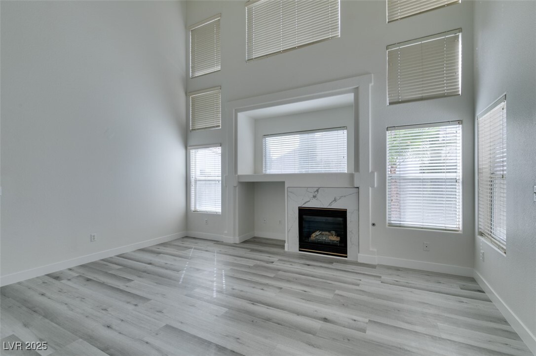 Primary Photo - 1581 Peaceful Pine St