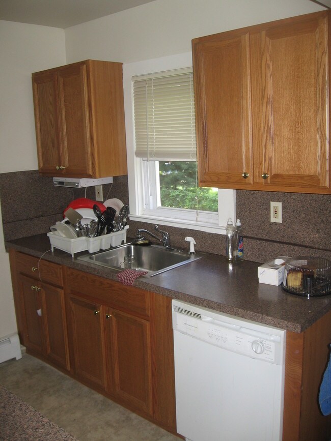 239 Vine St, Delanco, NJ 08075 Apartments in Delanco, NJ