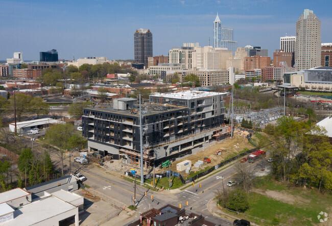 Building Photo - The Fairweather