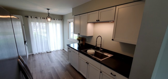 Foto del edificio - 1576 Dundee Dr