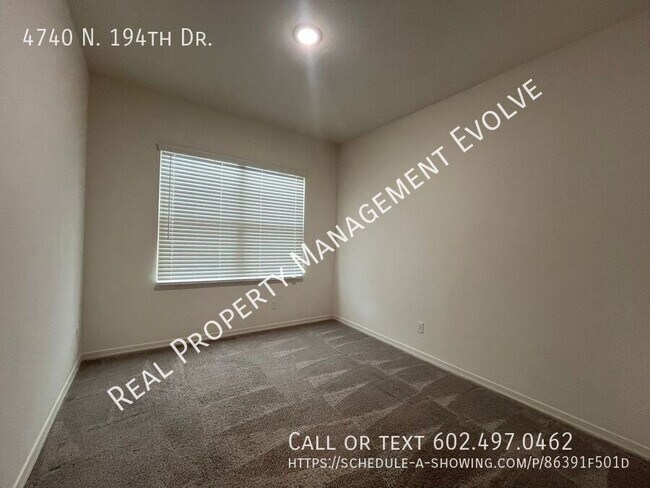 Foto del edificio - COME TOUR TODAY!