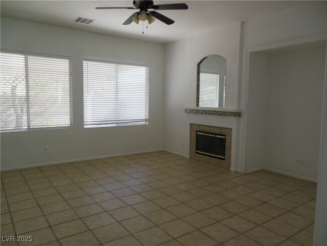 Building Photo - 2516 Chenault Cir