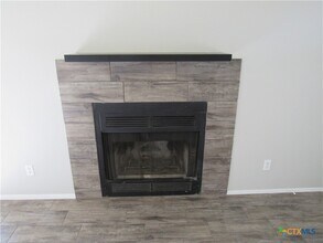 Building Photo - 3703 Holbert Dr