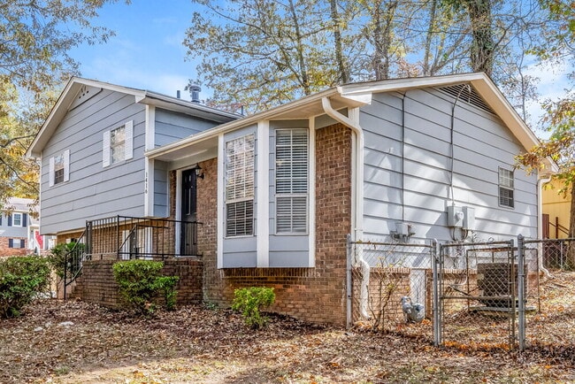 Building Photo - 1416 Maralyn Dr