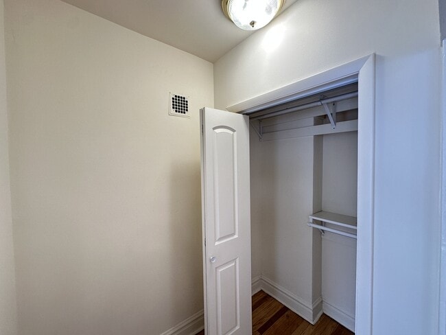Foto del edificio - 4311 N Francisco Ave