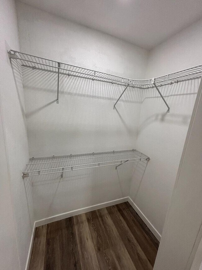 Foto del edificio - 309 N Allis St