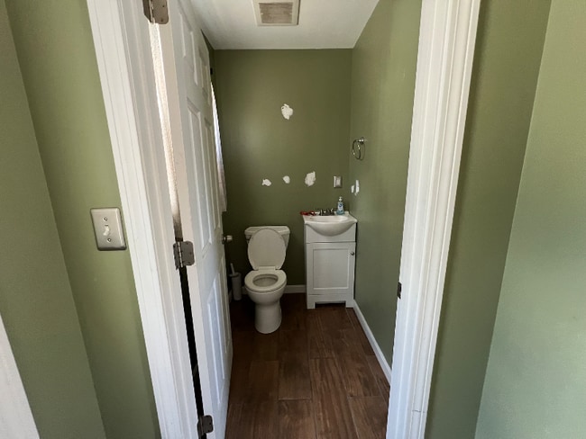 Photo - 865 Broadway House