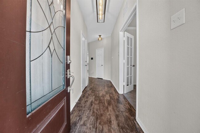 Building Photo - 612 Sonterra Blvd