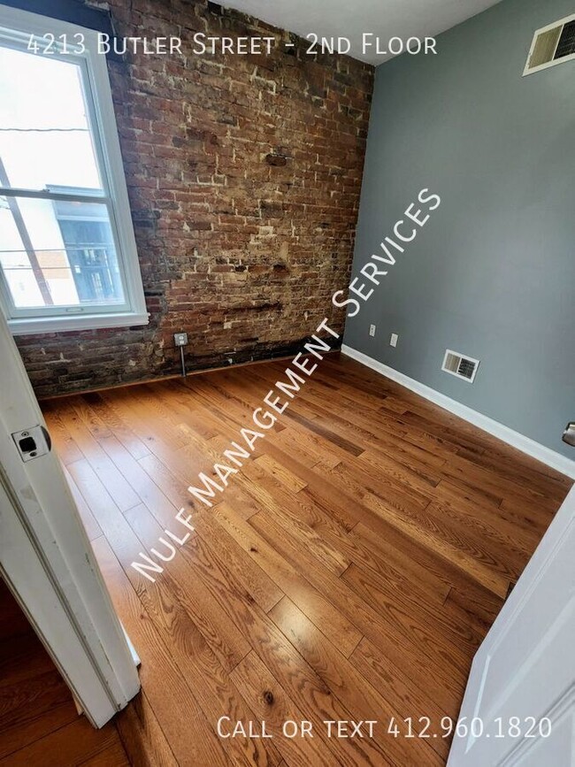 Building Photo - 4213 Butler St