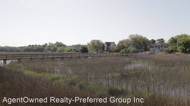 Building Photo - 4 br, 2 bath House - 1185 Crab Walk