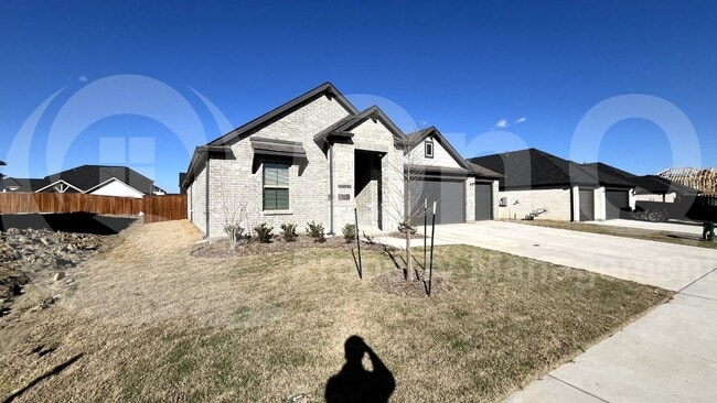 Building Photo - 912 Jackrabbit St