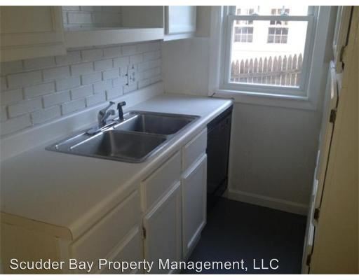 Foto del edificio - 4 br, 2 bath House - 80 Randolph Rd