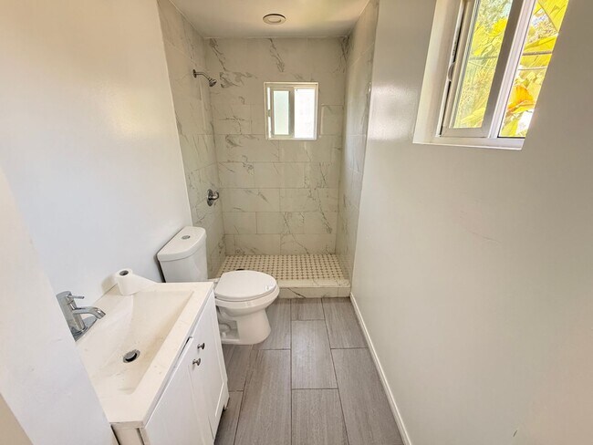 Foto del edificio - Studio for Rent – San Diego