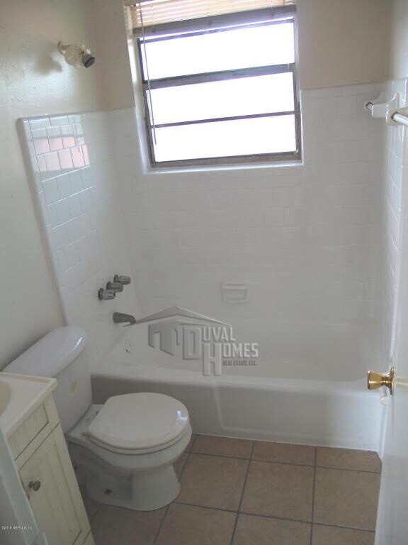 Building Photo - 1547 Morgan St