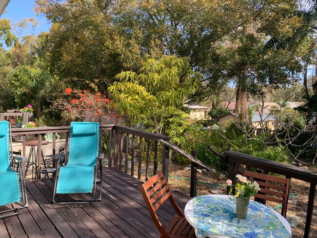 Foto del edificio - 628 N Disston Ave