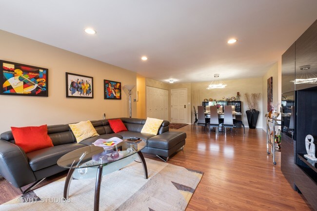 Building Photo - 1250 Rudolph Dr