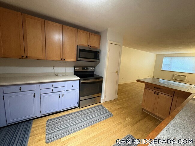 Foto del edificio - 11 Cogswell Ave