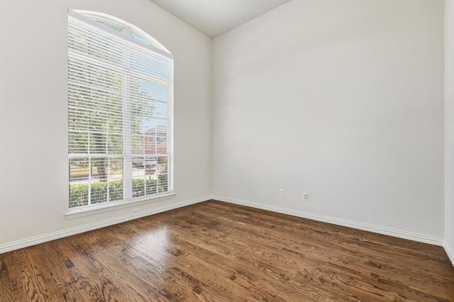 Foto del edificio - 1328 Burnett Rd