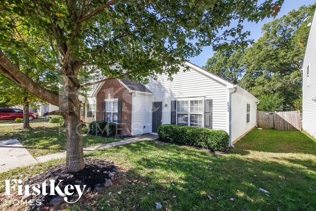 Foto del edificio - 2445 Anna Garrison Rd