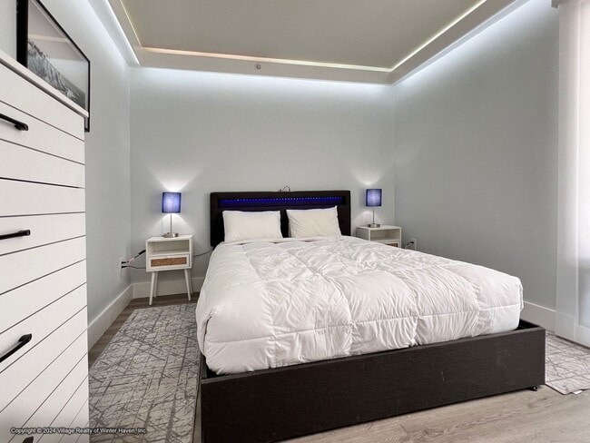 Interior Photo - The Jade