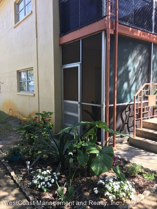 Building Photo - 2 br, 2 bath House - 4902 31st Ave. S. # 101