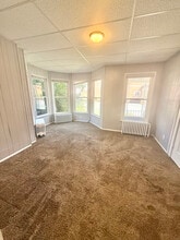Building Photo - 476 Pawling Ave