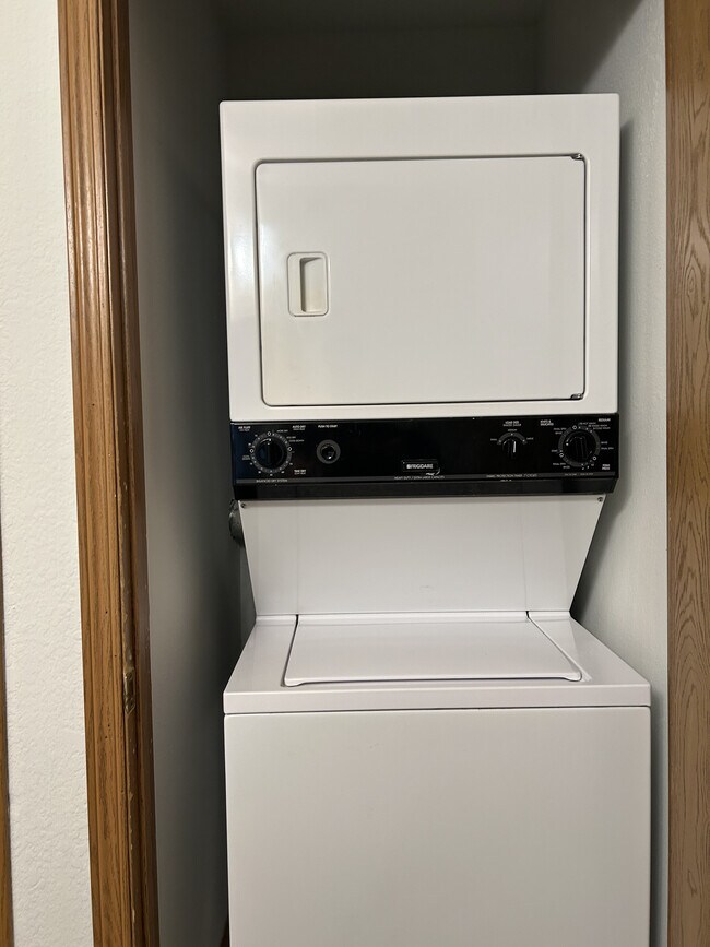 Foto del edificio - 9060 W Oklahoma Ave