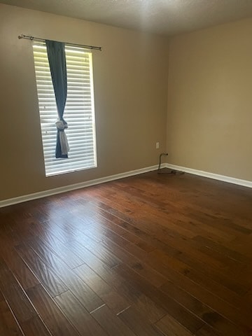 Building Photo - 3365 E Hawthorne Rd